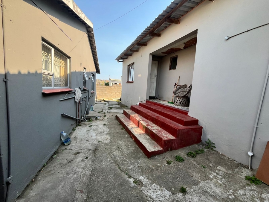 3 Bedroom Property for Sale in Mdantsane Eastern Cape